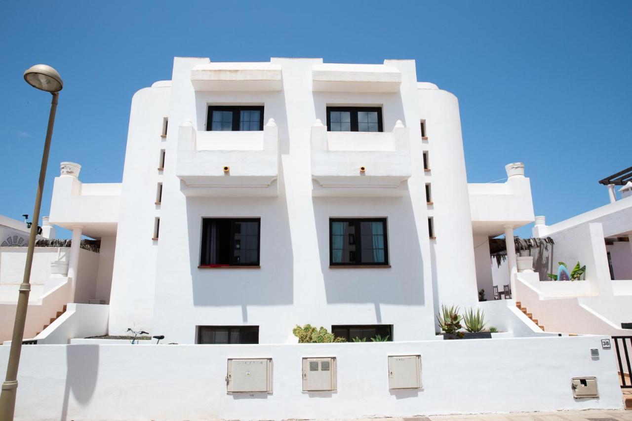 Hostel Surf Dream Surfhouse Corralejo Exterior foto