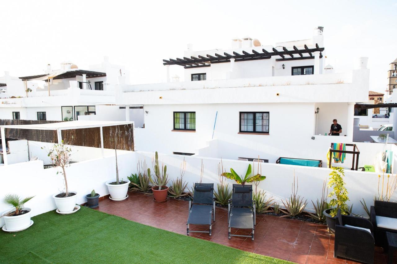 Hostel Surf Dream Surfhouse Corralejo Exterior foto